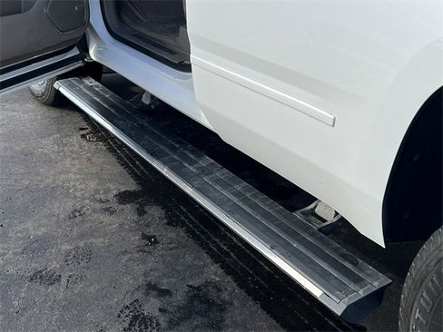 Used 2017 Chevrolet Tahoe Premier image 13