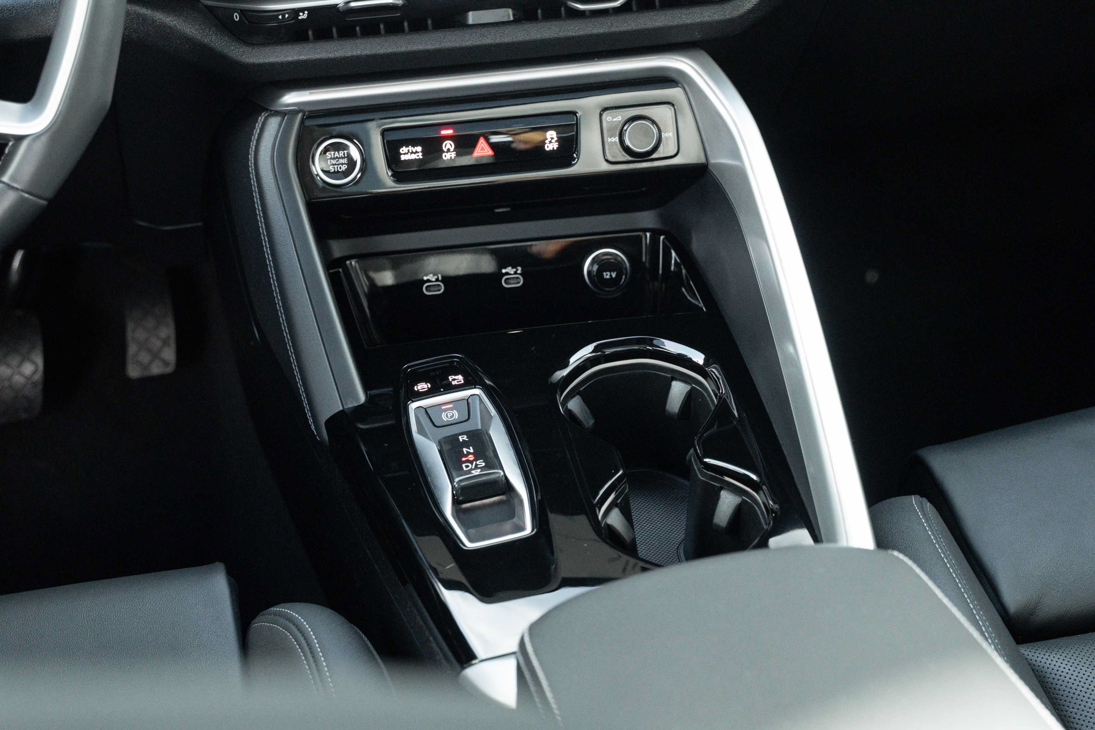 Certified 2025 Audi Q5 Premium w/ Premium Plus AWD/4WD image 11