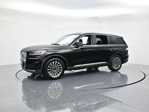 Used 2024 Lincoln Aviator Reserve image 7