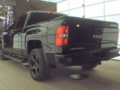 Used 2017 GMC Sierra 1500 SLE w/ Elevation Edition AWD/4WD image 7