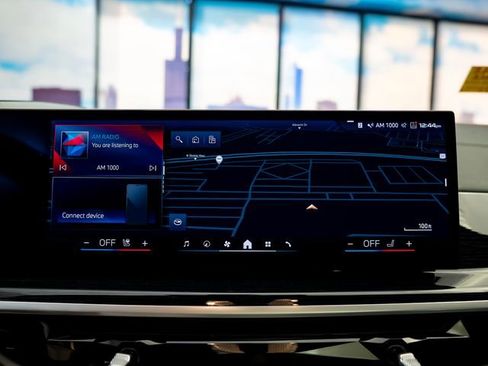 Certified 2024 BMW X7 M60i w/ Executive Package image 18