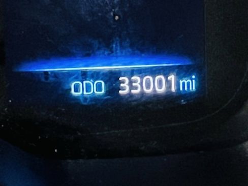 Used 2022 Toyota Corolla SE image 8