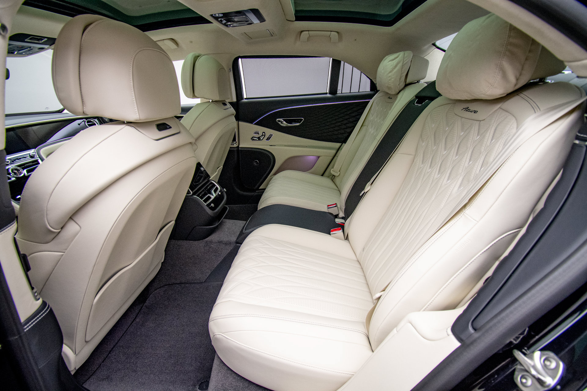 New 2026 Bentley Flying Spur V8 AWD/4WD image 32