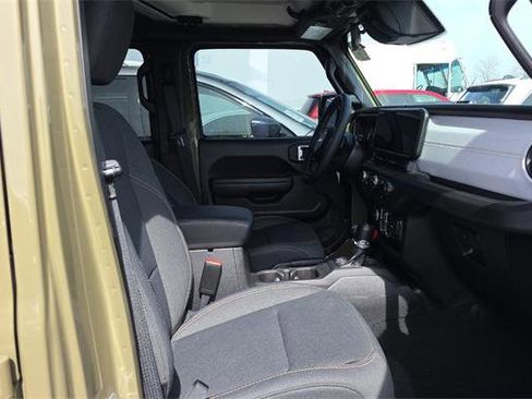 Used 2025 Jeep Wrangler Unlimited Sport S 4xe w/ Convenience Group image 8