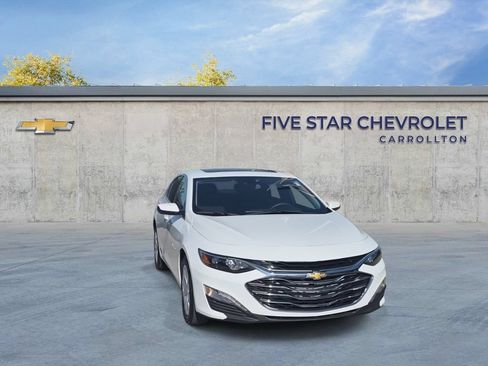 Used 2024 Chevrolet Malibu LT FWD image 3