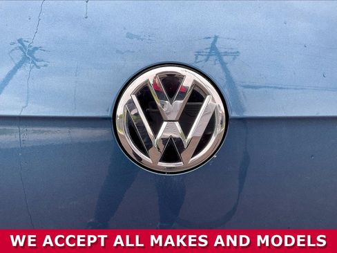 Used 2016 Volkswagen Golf S FWD image 24