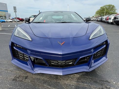 Used 2025 Chevrolet Corvette E-Ray w/ ZER Performance Package AWD/4WD image 17