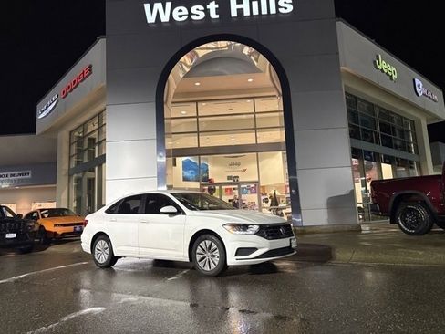 Used 2019 Volkswagen Jetta S image 12