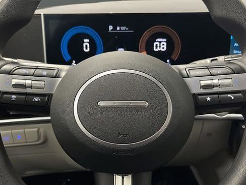 Used 2025 Hyundai Tucson SEL image 13