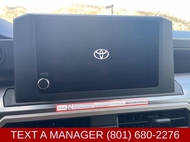 Used 2025 Toyota Tacoma SR5 AWD/4WD image 20