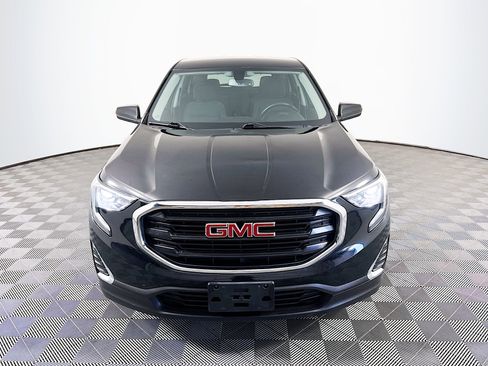 Used 2018 GMC Terrain SLE image 2