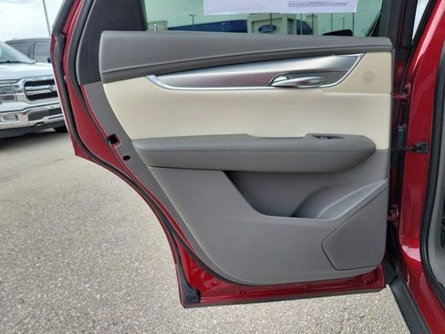 Used 2019 Cadillac XT5 Luxury FWD image 15
