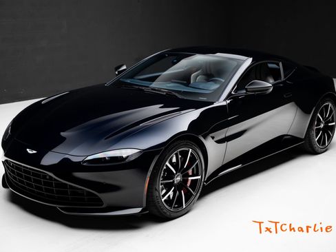 Used 2023 Aston Martin V8 Vantage Coupe RWD image 1