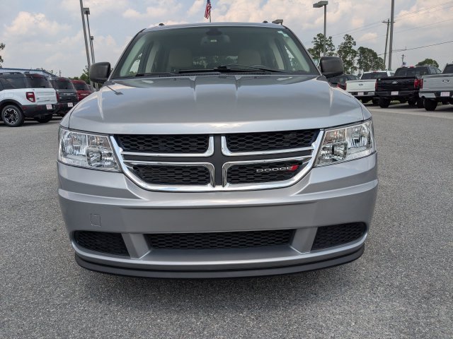 Used 2020 Dodge Journey SE w/ SE Popular Equipment Group FWD image 11