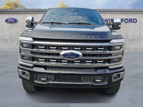 Used 2024 Ford F250 Platinum w/ Tremor Off-Road Package image 2