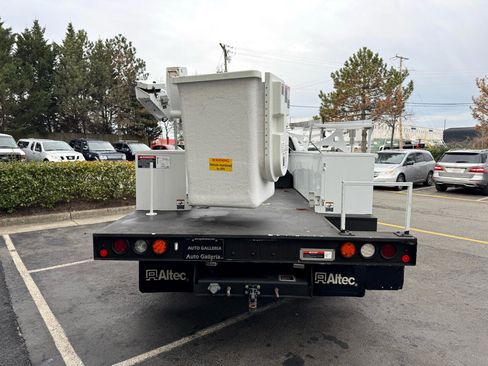 Used 2015 Ford F450 XL w/ Power Equipment Group image 20