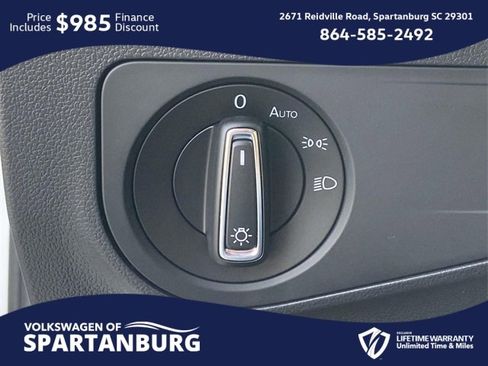 Used 2023 Volkswagen Tiguan SE image 30
