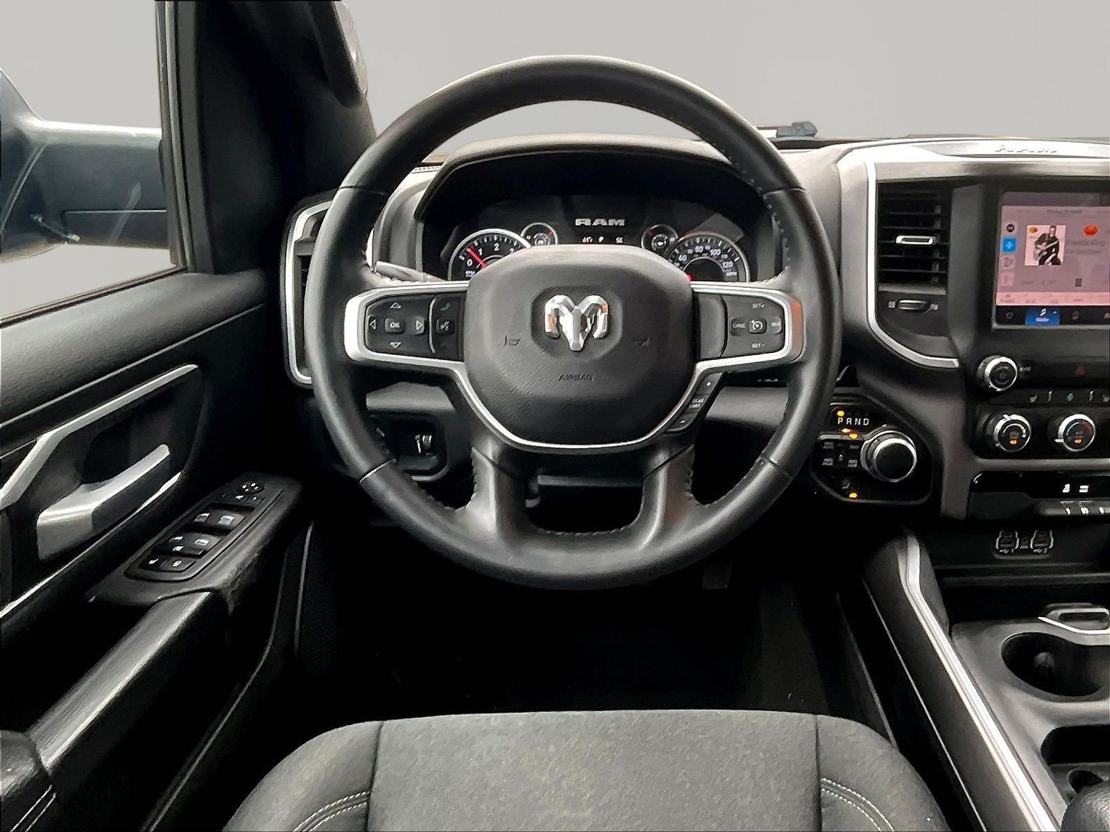 Used 2023 RAM 1500 Big Horn AWD/4WD image 9