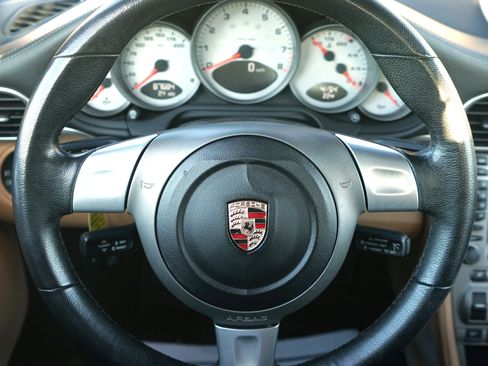 Used 2007 Porsche 911 Carrera 4S image 21