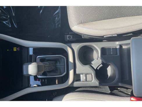 Certified 2025 Subaru Forester Premium image 30