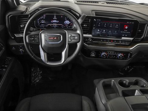 Used 2024 GMC Sierra 1500 SLE AWD/4WD image 39