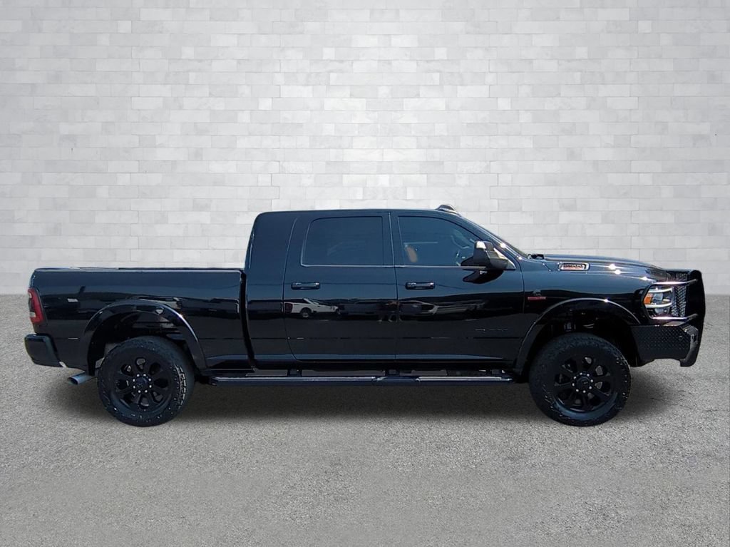 Used 2021 RAM 2500 Laramie w/ Night Edition AWD/4WD image 3