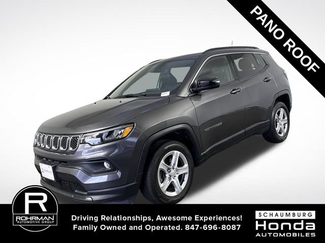 Used 2023 Jeep Compass Latitude w/ Sun and Sound Group AWD/4WD image 1