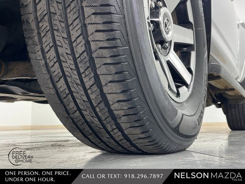 Used 2022 Toyota 4Runner TRD Off-Road image 10