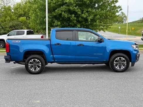 Certified 2021 Chevrolet Colorado Z71 w/ Safety Package AWD/4WD image 8