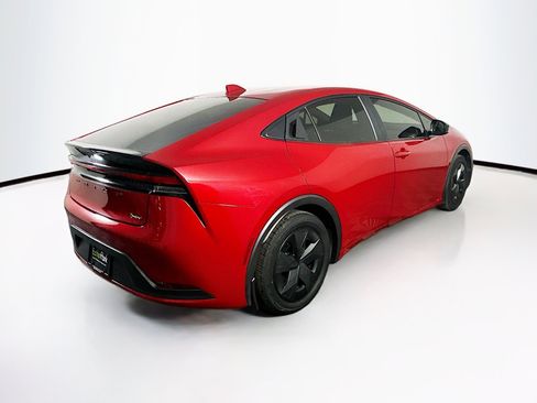 Used 2024 Toyota Prius LE image 9