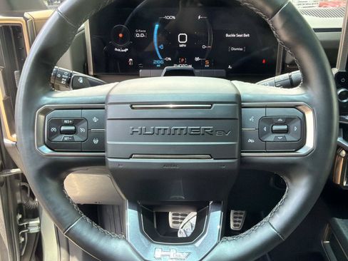 Used 2024 GMC Hummer EV 3X w/ LPO, Illumination Package AWD/4WD image 30