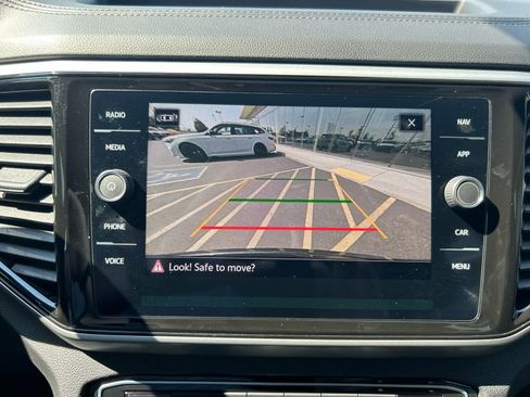 Used 2022 Volkswagen Atlas Cross Sport SEL Premium R-Line image 29