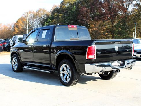 Used 2014 RAM 1500 Laramie w/ Convenience Group image 5