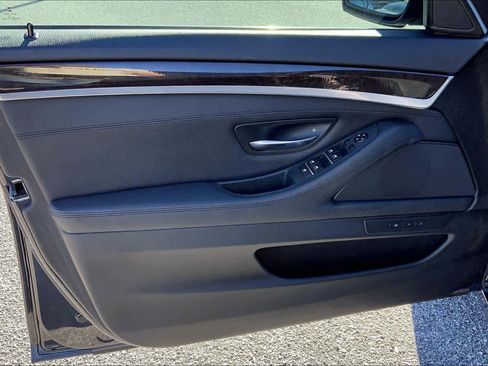 Used 2015 BMW 528i xDrive 528i xDrive image 22