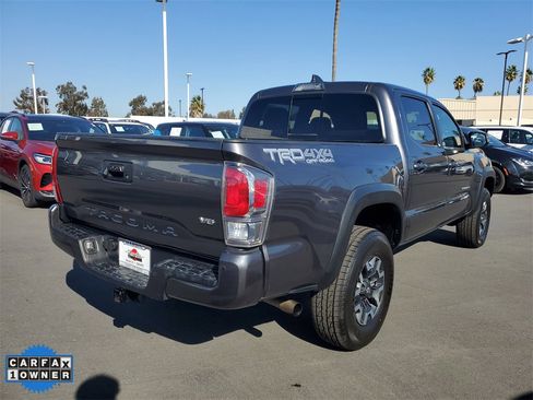 Used 2023 Toyota Tacoma TRD Off-Road image 4