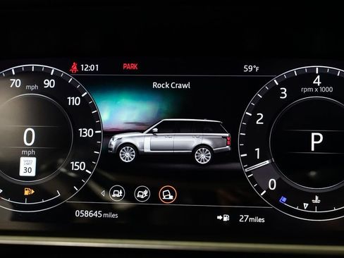 Used 2020 Land Rover Range Rover HSE image 16