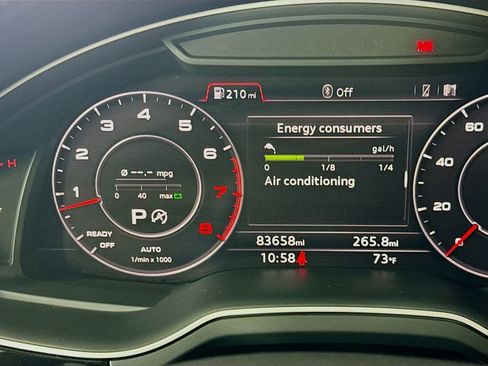 Used 2017 Audi Q7 3.0T Prestige image 14