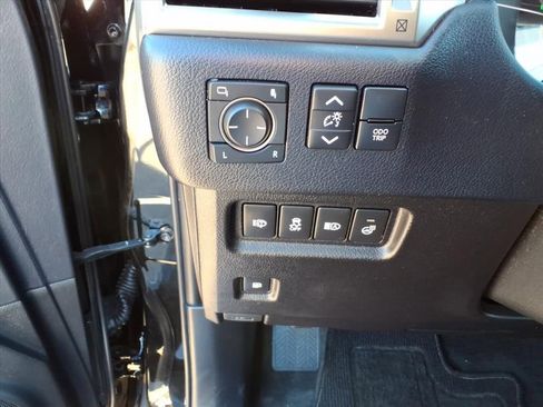 Used 2021 Lexus GX 460 Premium image 20