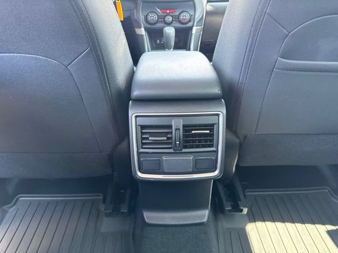 Used 2020 Subaru Forester Premium AWD/4WD image 24