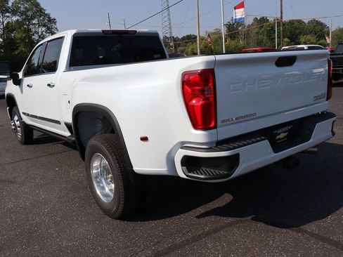 New 2026 Chevrolet Silverado 3500 High Country w/ Technology Package AWD/4WD image 3