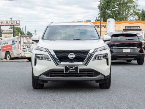 Used 2023 Nissan Rogue SV w/ SV Premium B Package AWD/4WD image 5