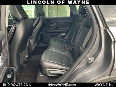 Certified 2022 Lincoln Corsair STANDARD w/ Premium Package image 23