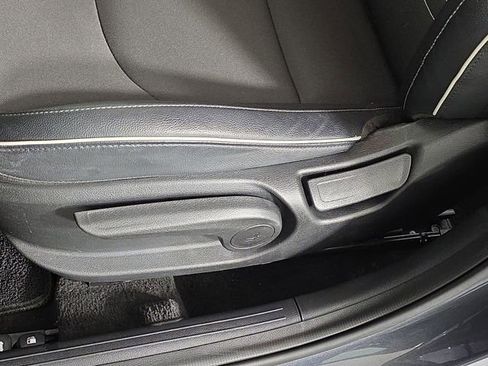 Used 2023 Kia Forte GT-Line image 35