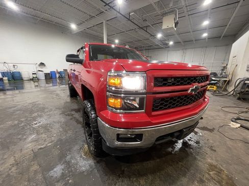 Used 2015 Chevrolet Silverado 1500 LT w/ Rally 2 Edition image 3