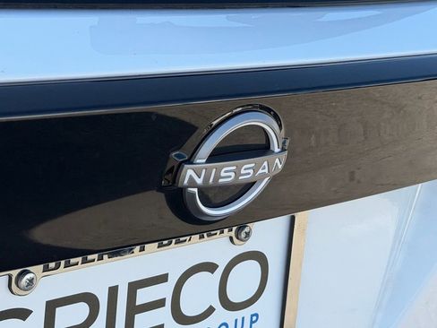 Certified 2025 Nissan Kicks SV AWD/4WD image 15