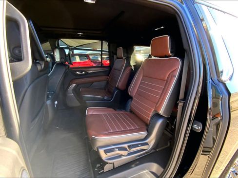 Certified 2023 GMC Yukon XL Denali Ultimate image 19