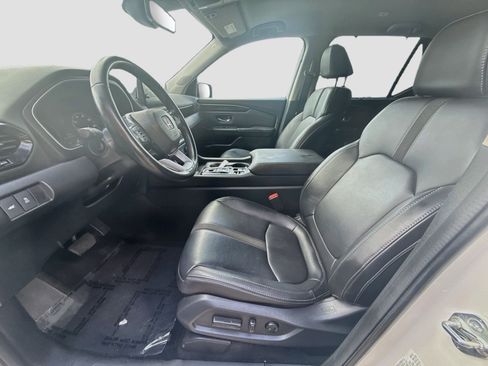 Used 2024 Honda Pilot EX-L image 16