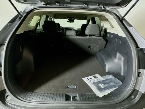 Used 2025 Kia Sportage LX image 27