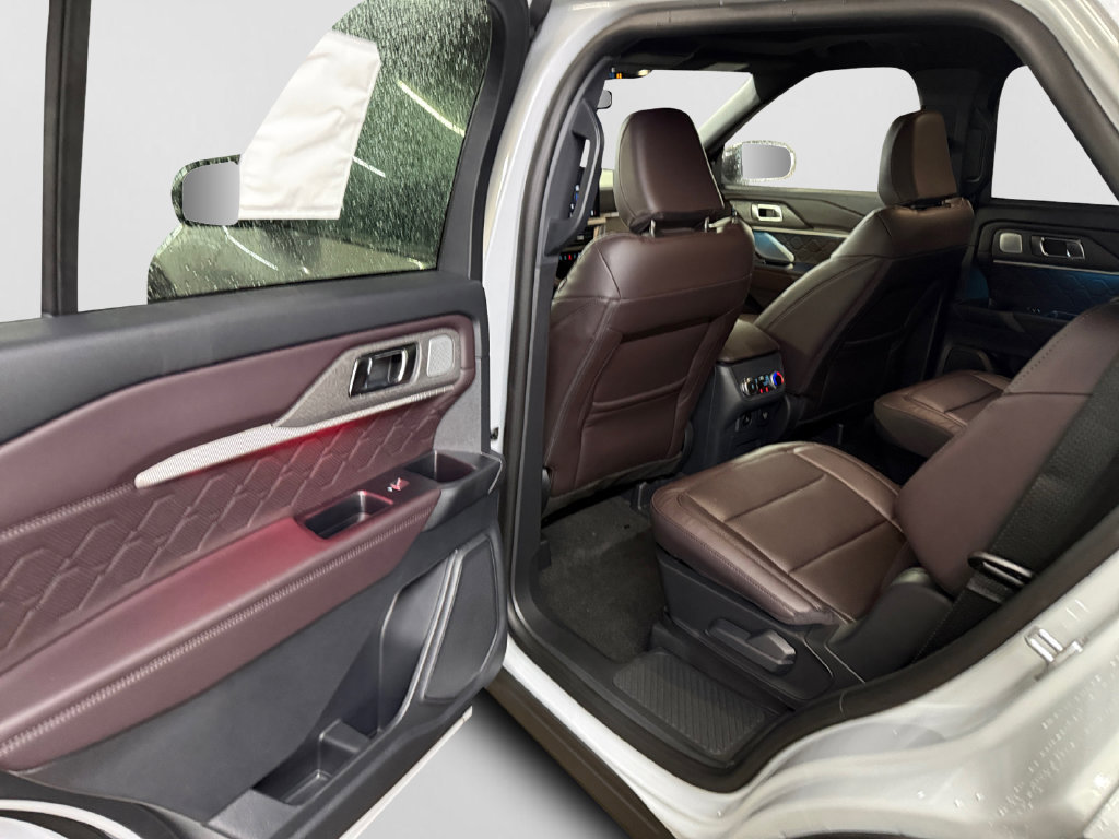 New 2026 Ford Explorer Platinum w/ LUX Leather Package AWD/4WD image 27
