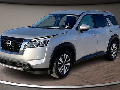 Certified 2025 Nissan Pathfinder SL